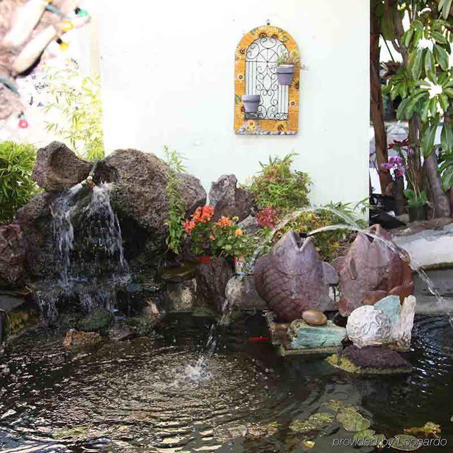 Ambassador Inn Alhambra Extérieur photo